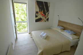 MDL apartment